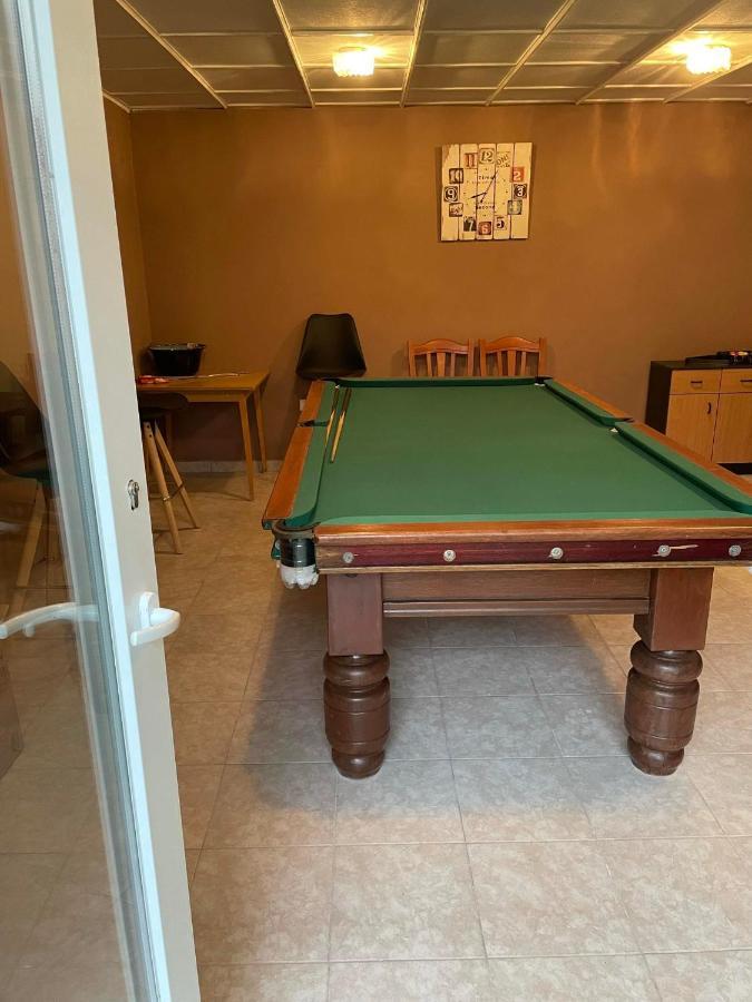 Adam Apartman Hajdúszoboszló Exterior foto